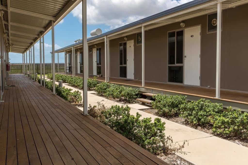 Merinda Village Hotel Bowen Exteriér fotografie